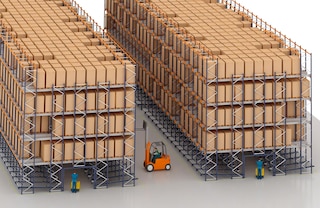 Na spodní úrovni lze skladovat kartony