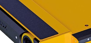 Zvedací plošina paletového kyvadlového vozíku