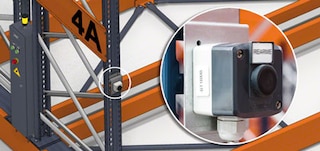 Tlačítko reset se musí stisknout, jakmile obsluha dokončí práci v dané uličce